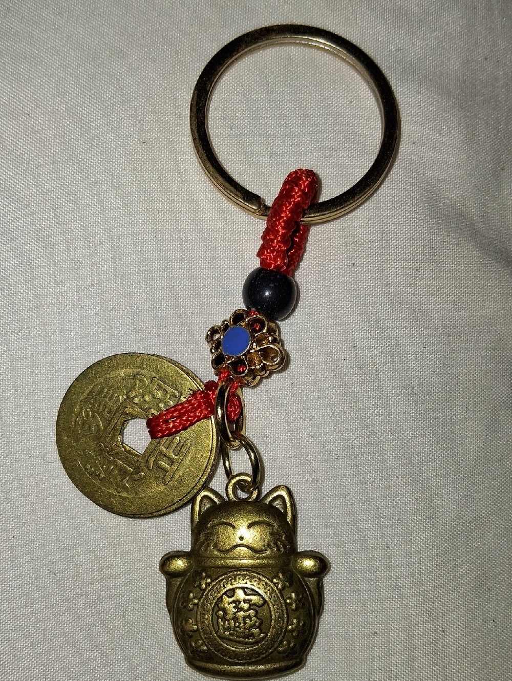 Lucky Maneki Neko Cat Keychain with Coin and Red Cord